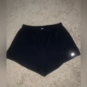 Alo athletic shorts